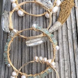CRYSTAL/FWP/AQUAMARINE WIRE WRAPPED BANGLES